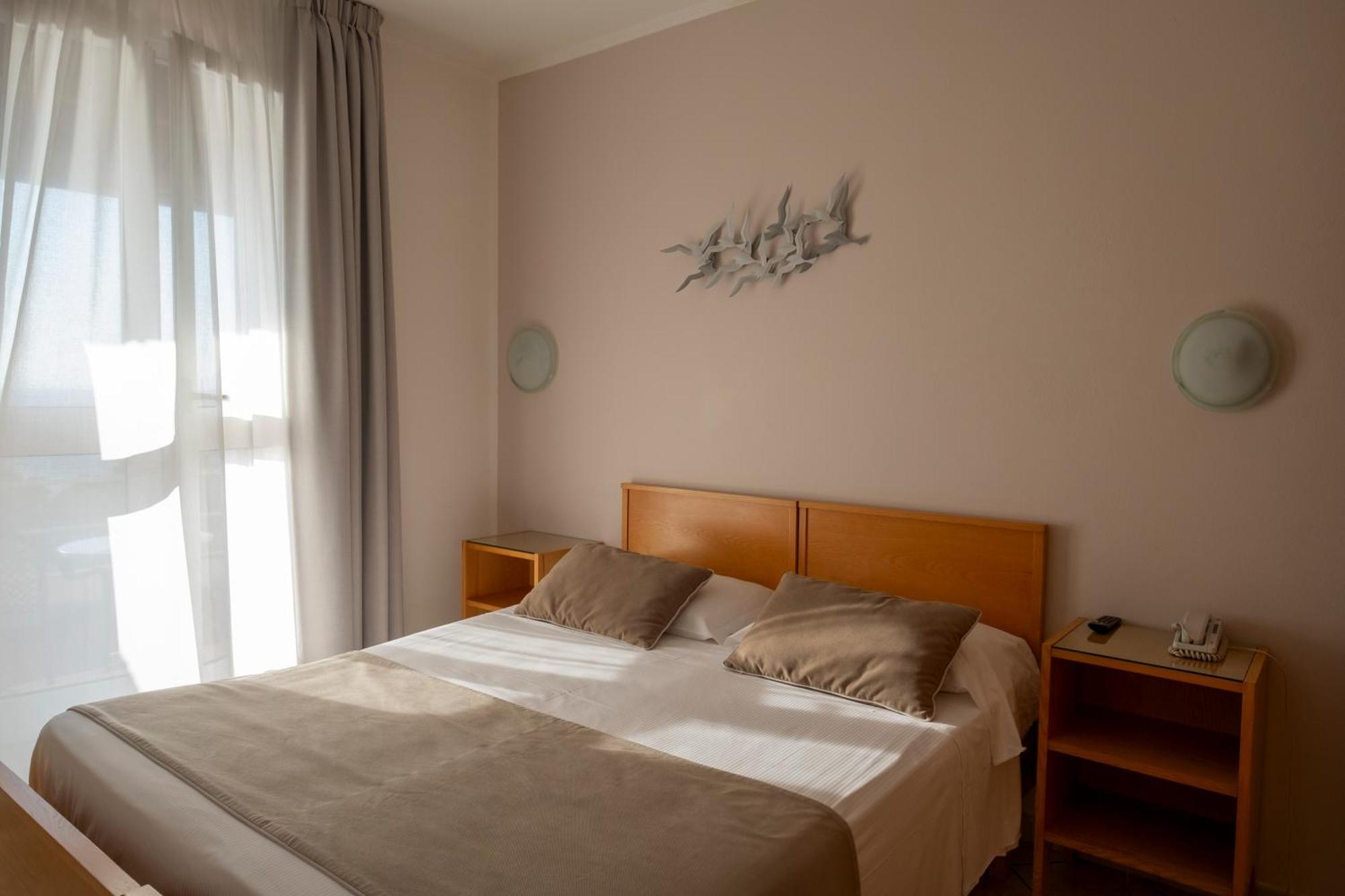 Hotel Paradiso Портоферрайо Экстерьер фото