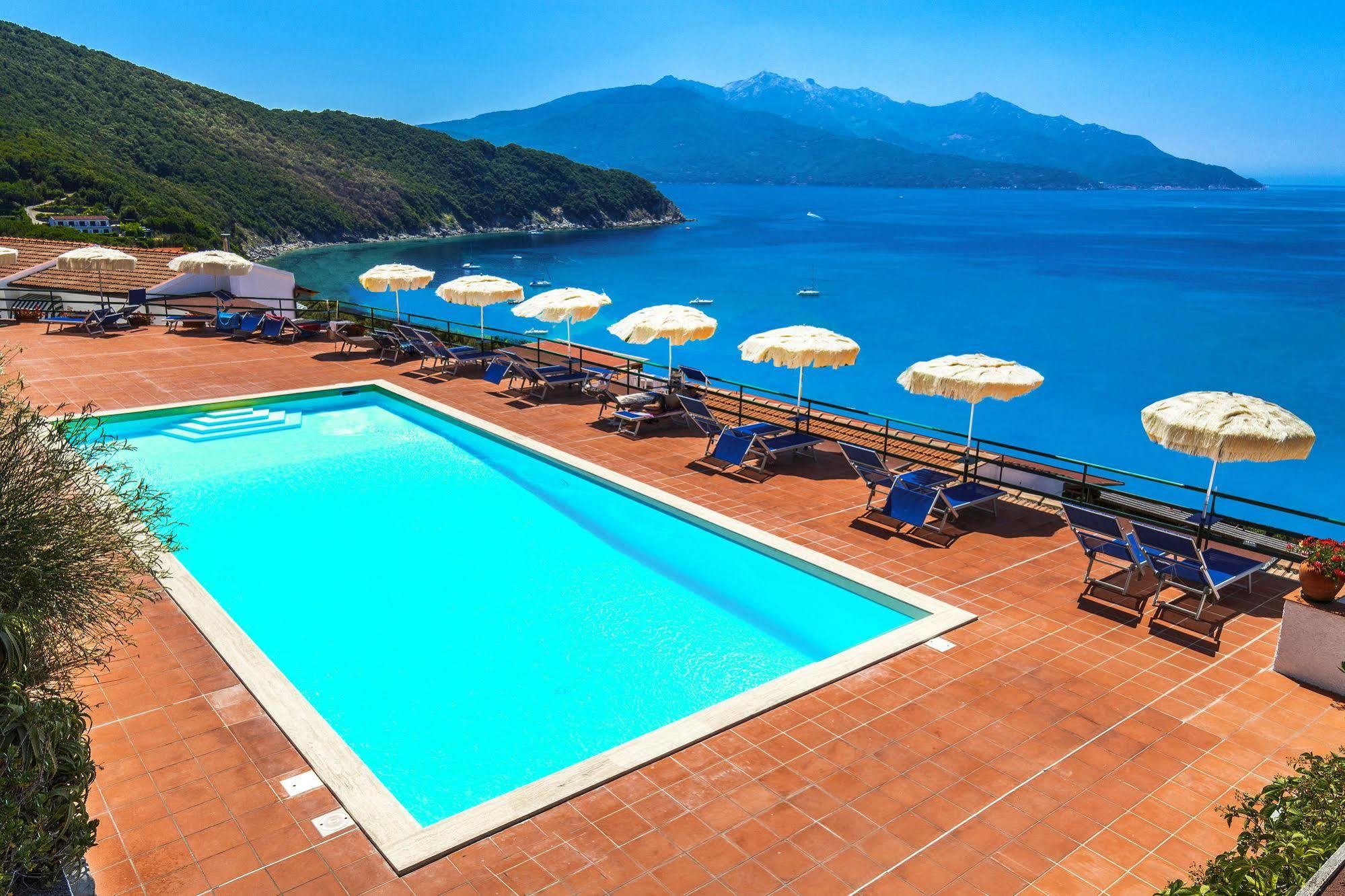 Hotel Paradiso Портоферрайо Экстерьер фото