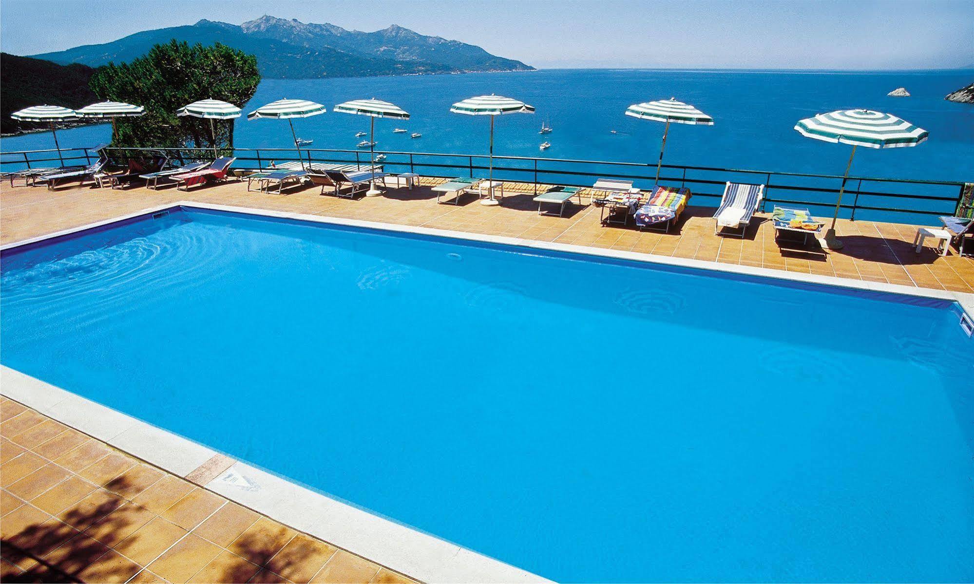 Hotel Paradiso Портоферрайо Экстерьер фото